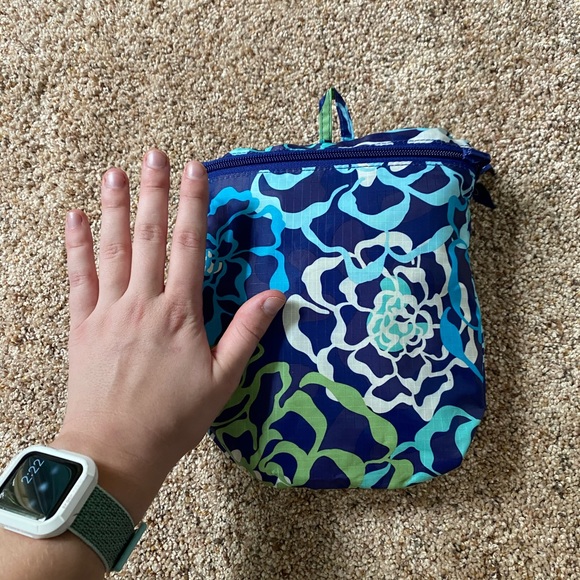 Vera Bradley folding bag - Picture 3 of 3
